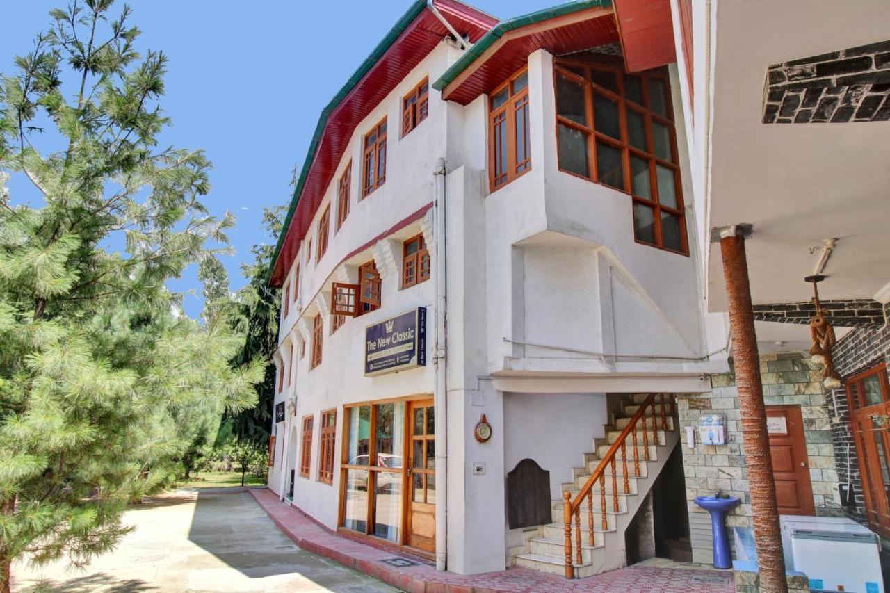 Super Oyo Capital O 91600 The Village Classic Hotel And Restaurant Сринагар Экстерьер фото
